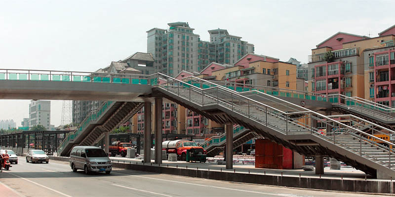 BRT人行天桥